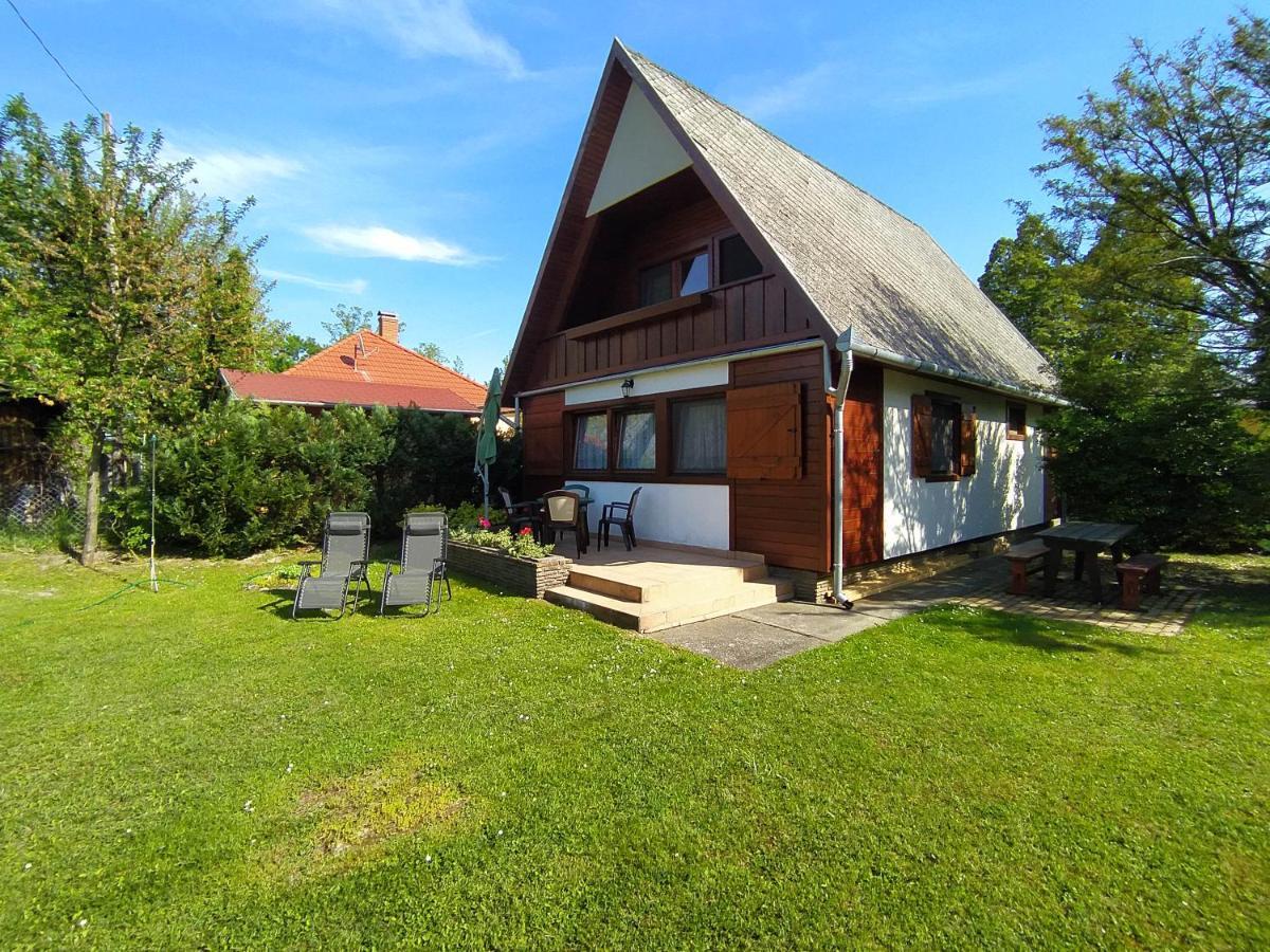 Pelso Vendégház Balatonmáriafürdő Esterno foto